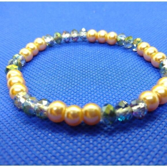 Champagne crystal beaded‎ bracelet
